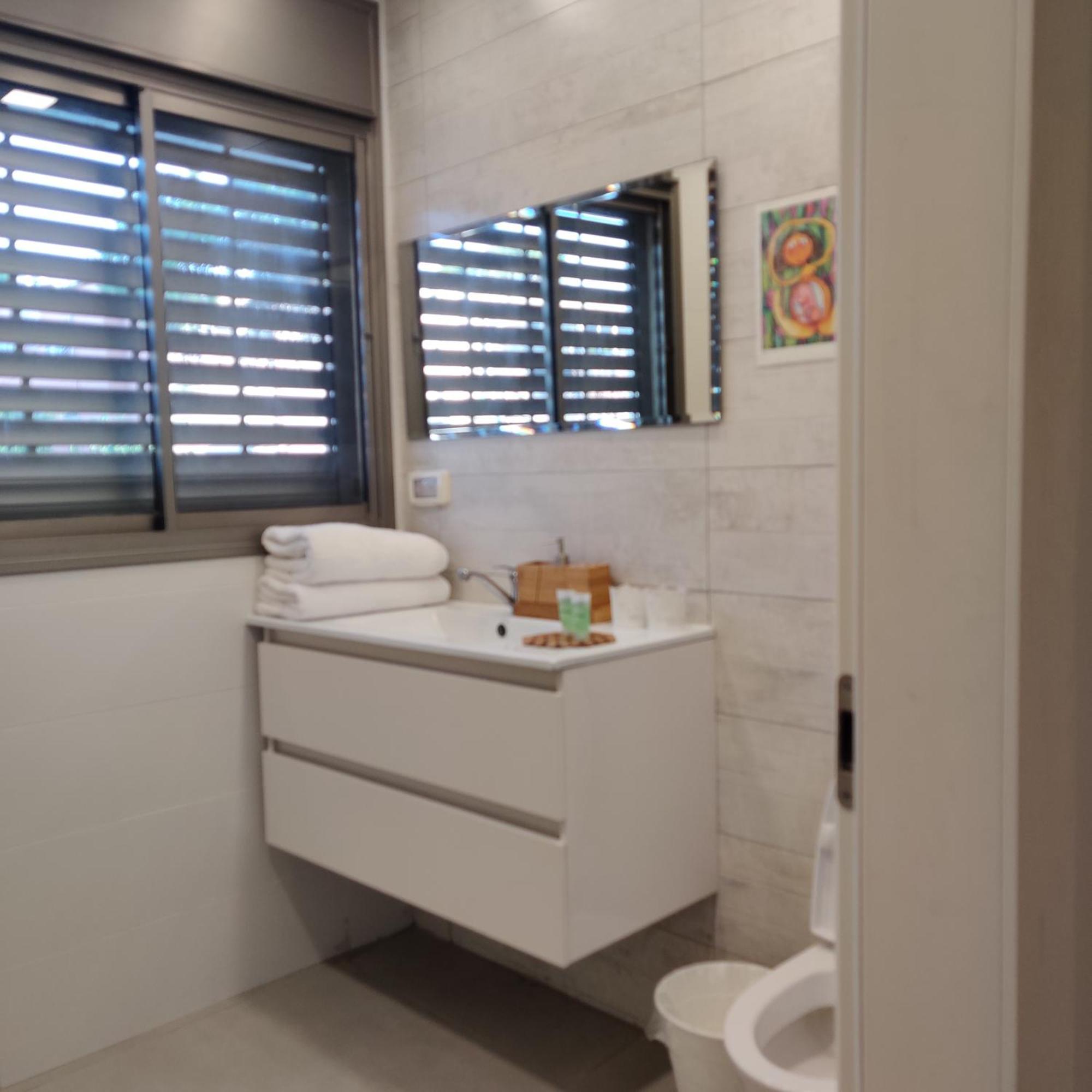 Urbanica Carmel- Apartments Haifa Phòng bức ảnh
